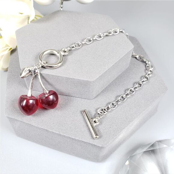 Brand New Silver Cherry Charm Bracelet - Picture 4 of 7